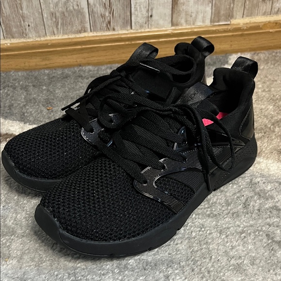Skechers Other - 🐺Skechers Black Sneakers with Breathable Knit Upper